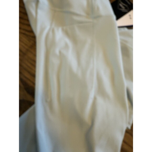 Baleaf Womens Athletic 2 Pc Leggings & Top Workout Activewear Size XS - M NWT - Picture 15 of 16